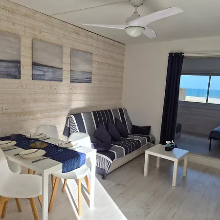 L'eveil Marin Apartmán *