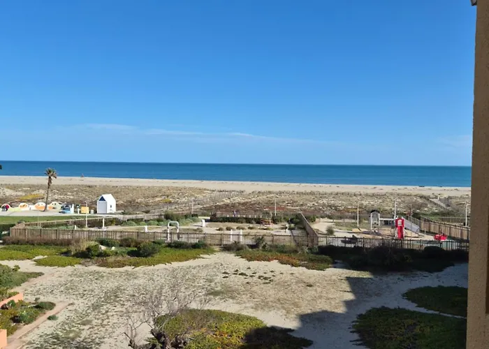 L'eveil Marin شقة لوسات